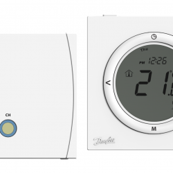 Danfoss TP 5001 B RF+RX1-S LCD ekranlı radyo frekanslı programlanabilir Yerden Isıtma oda termostatı, 5-35°C, Batarya beslemeli 